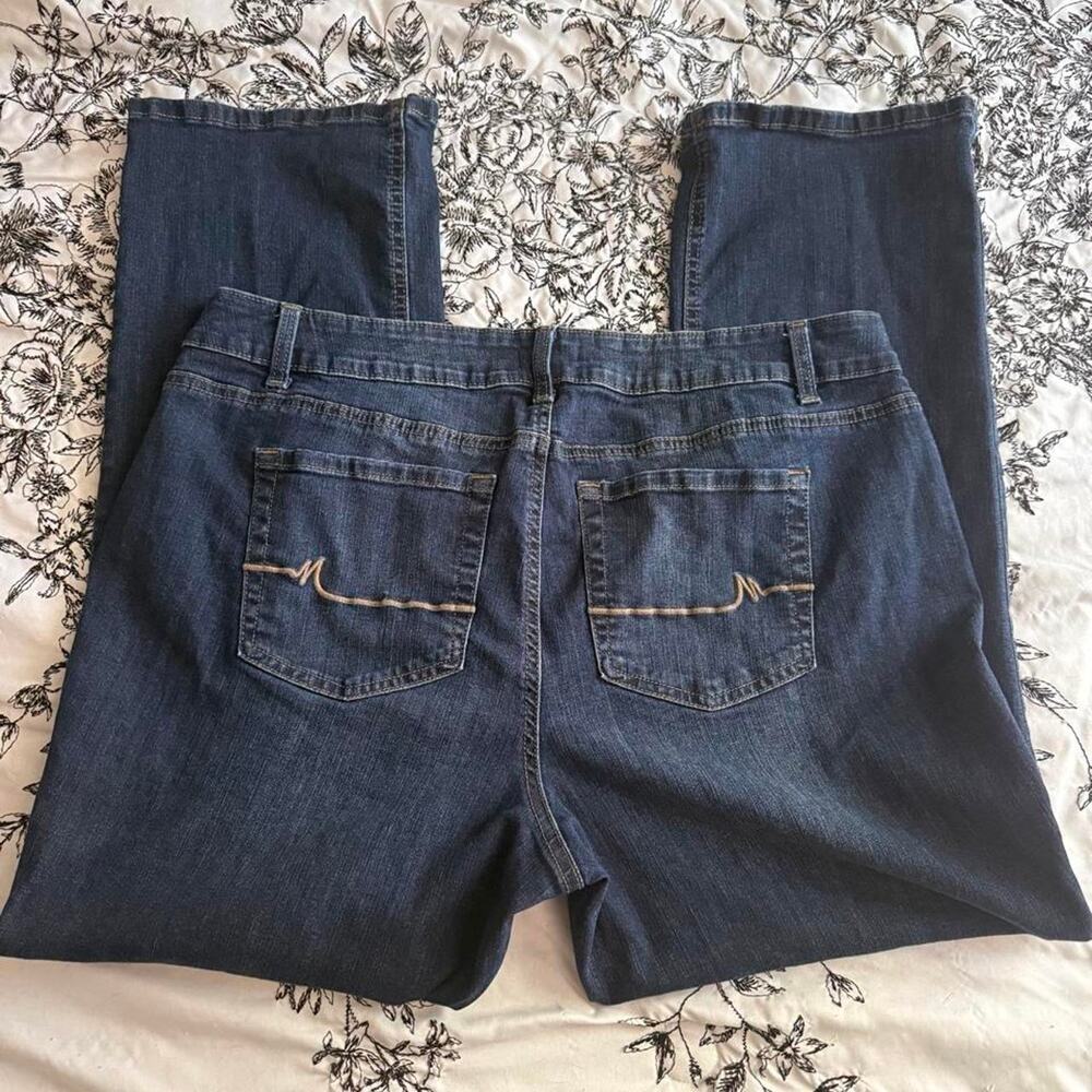 M jeans by maurices 18w Classic short